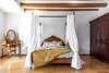 hotel_img